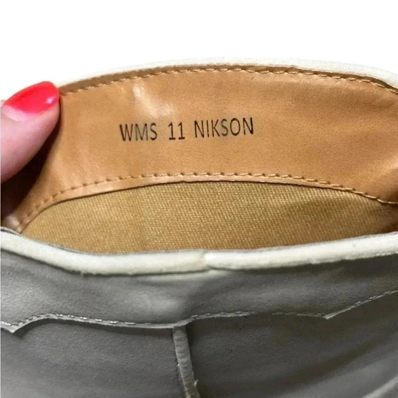 DV Dolce Vita Women's Nikson Ankle Boot Size 11 - Picture 8 of 8